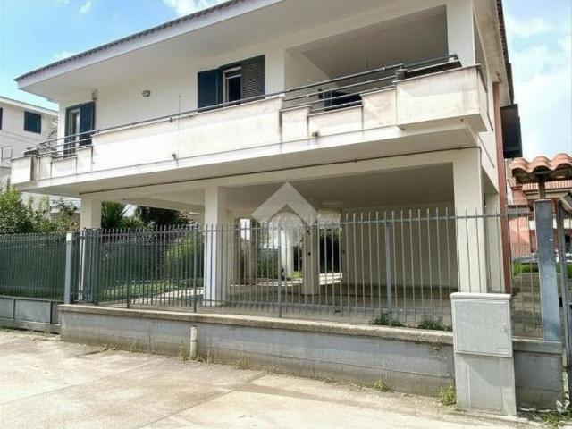Appartamento in vendita a Acerra NA