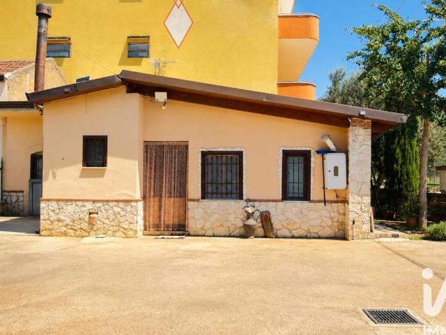 Appartamento in vendita a Acerra NA