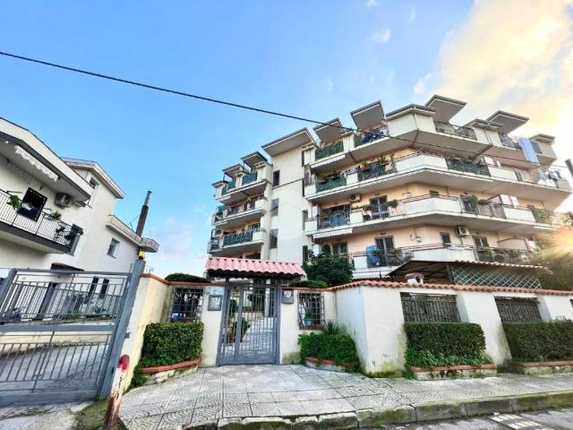 Appartamento in vendita a Acerra NA
