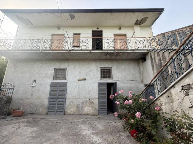 Appartamento in vendita a Acerra NA