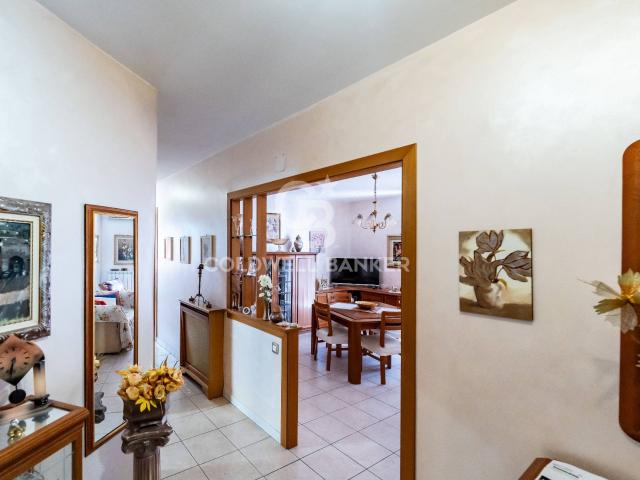 Appartamento in vendita a Aci Castello