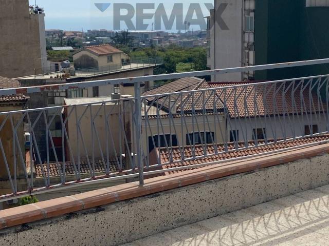 Appartamento in vendita a Aci Catena