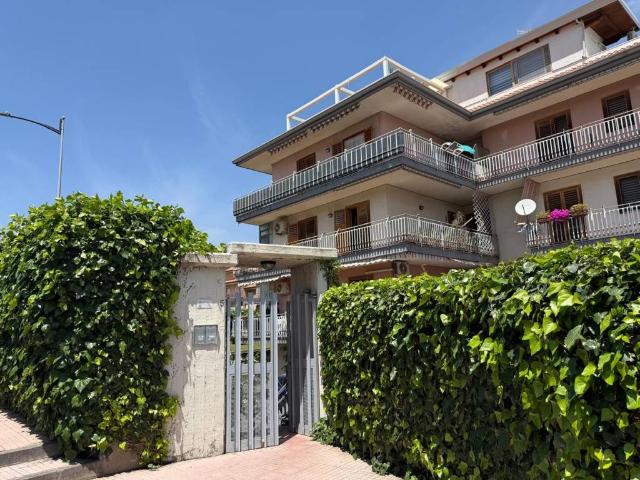 Appartamento in vendita a Aci Catena CT