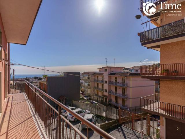 Appartamento in vendita a Aci Catena CT