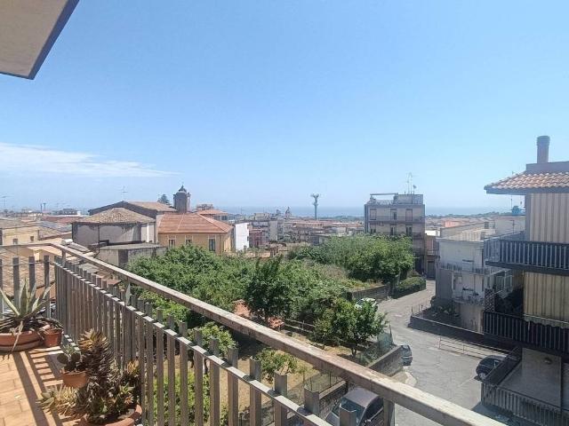 Appartamento in vendita a Aci Catena CT