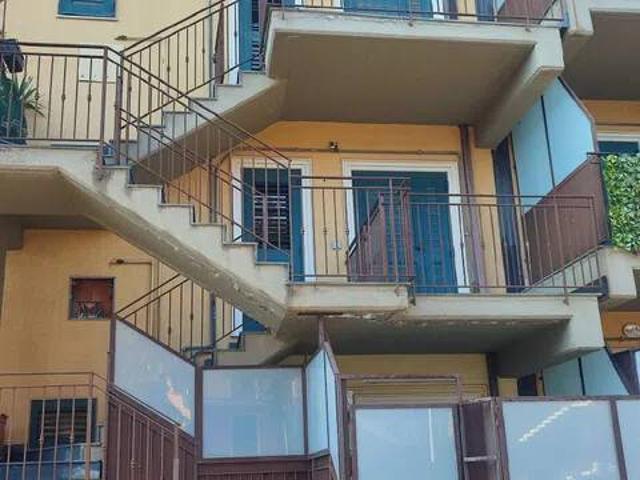 Appartamento in vendita a Aci Catena CT