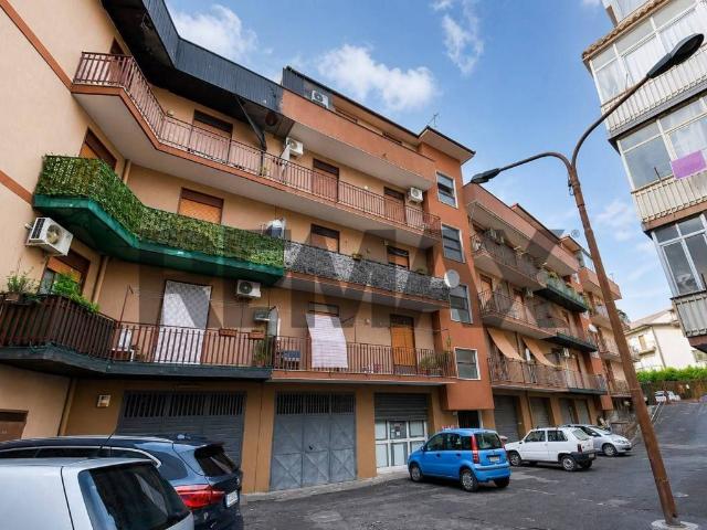 Appartamento in vendita a Aci Catena CT