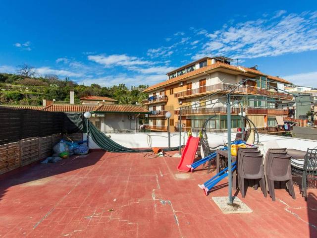 Appartamento in vendita a Aci Catena CT