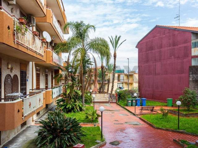 Appartamento in vendita a Aci Catena CT