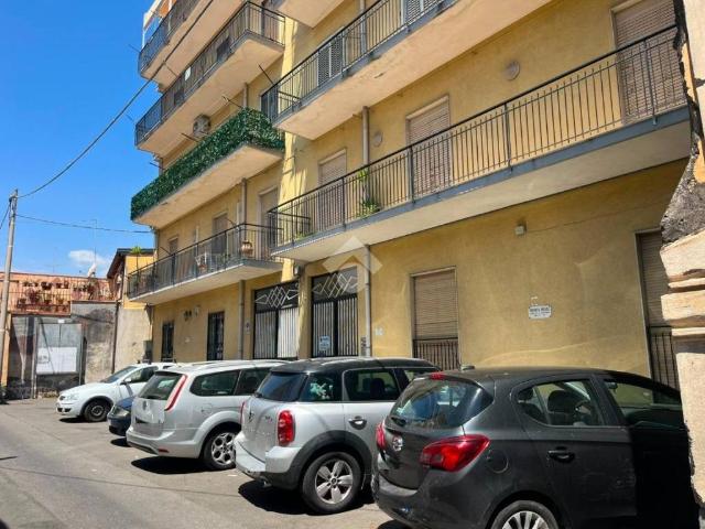 Appartamento in vendita a Aci Sant'Antonio CT