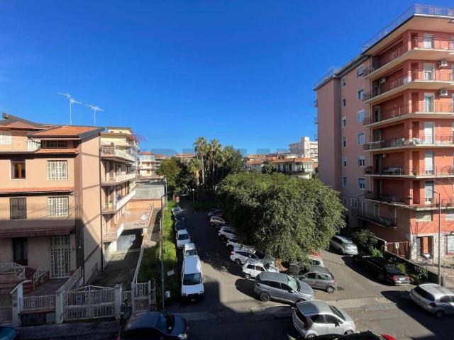 Appartamento in vendita a Acireale CT