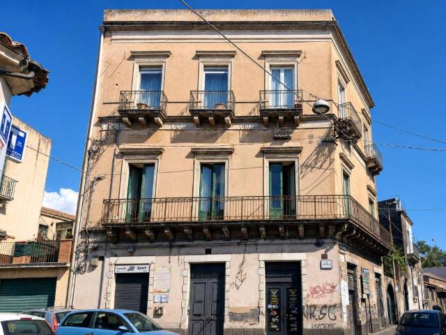 Appartamento in vendita a Acireale CT