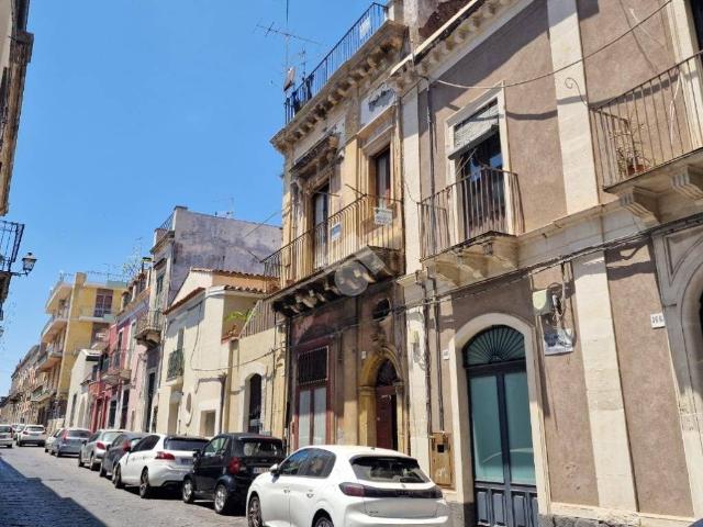 Appartamento in vendita a Acireale CT