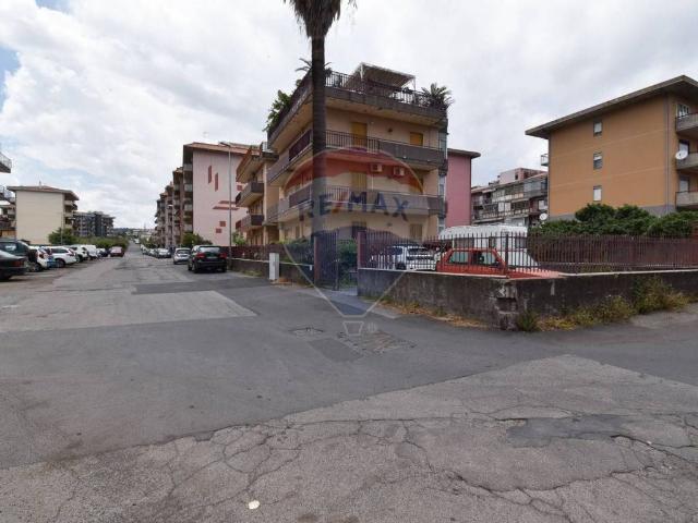 Appartamento in vendita a Acireale CT