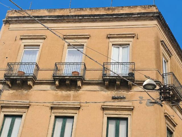 Appartamento in vendita a Acireale CT