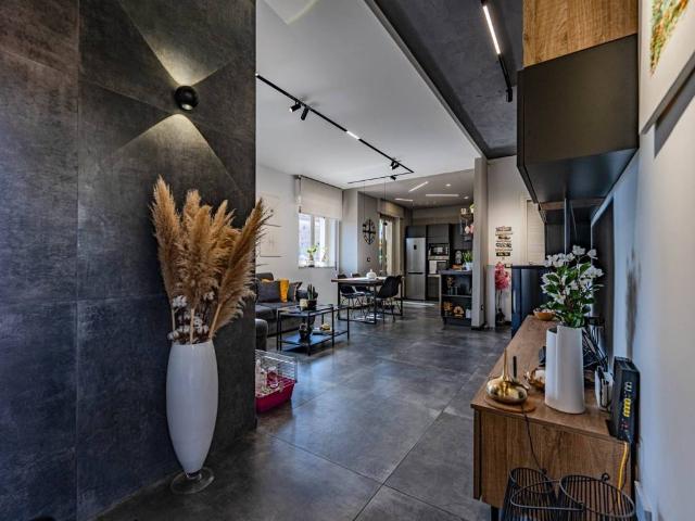 Appartamento in vendita a Acireale CT