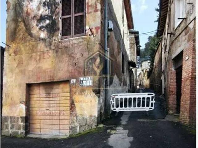 Appartamento in vendita a Acquapendente VT