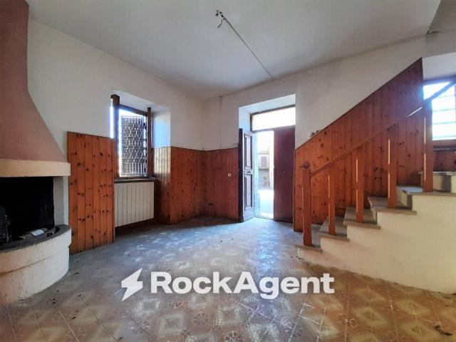 Appartamento in vendita a Acquapendente VT