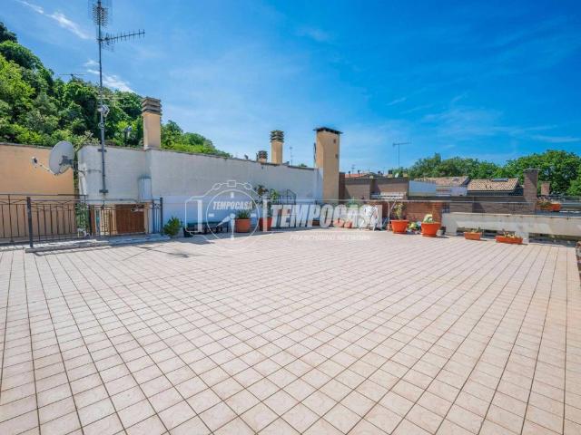 Appartamento in vendita a Acquaviva Picena AP