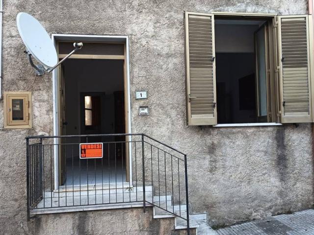 Appartamento in vendita a Acquedolci ME