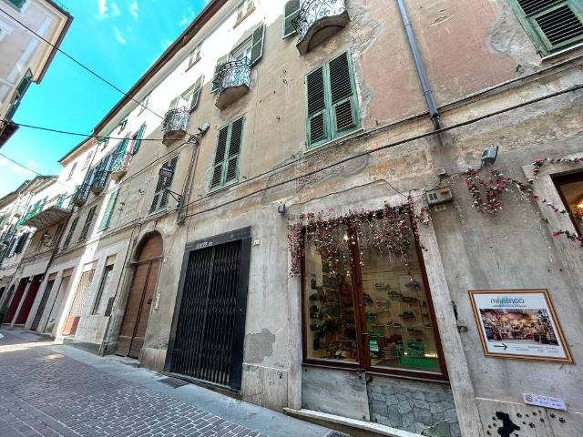 Appartamento in vendita a Acqui Terme AL