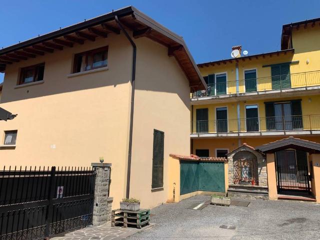 Appartamento in vendita a Adrara San Martino BG