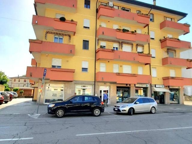 Appartamento in vendita a Adria RO