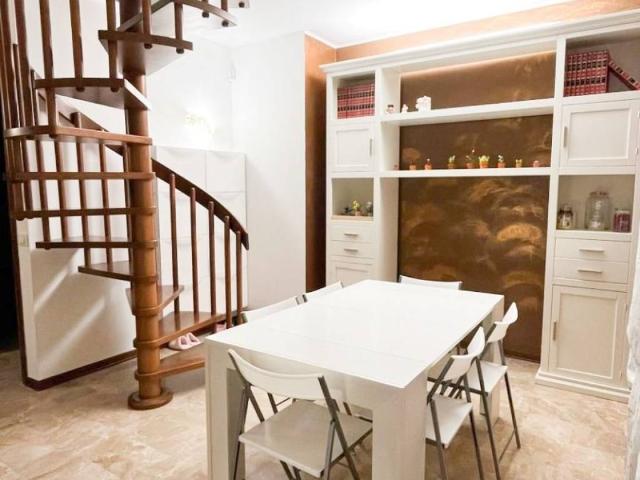 Appartamento in vendita a Adria RO