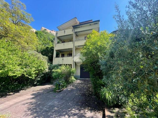 Appartamento in vendita a Agosta RM