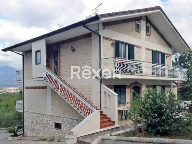 Appartamento in vendita a Aiello del Sabato AV
