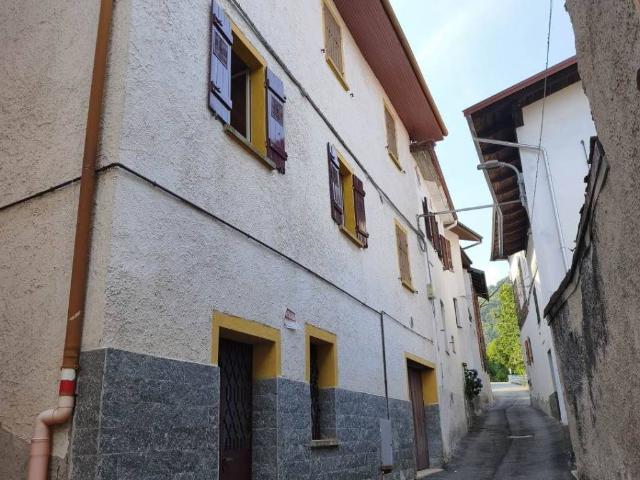 Appartamento in vendita a Ailoche BI