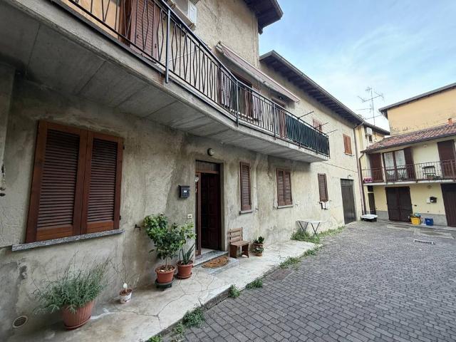 Appartamento in vendita a Airuno LC