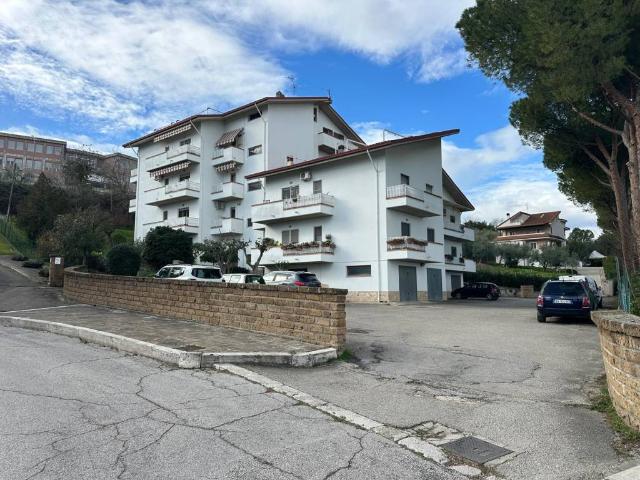 Appartamento in vendita a Alanno PE