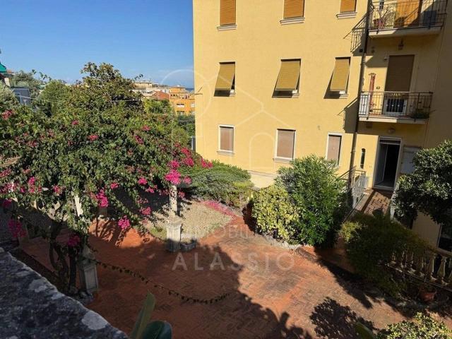Appartamento in vendita a Alassio