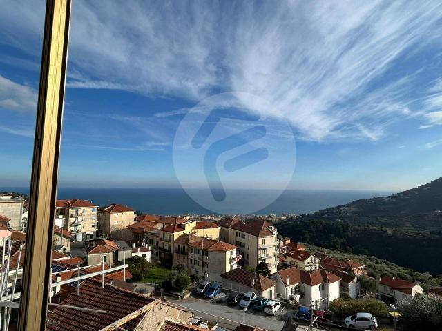 Appartamento in vendita a Alassio