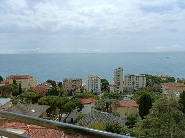 Appartamento in vendita a Alassio