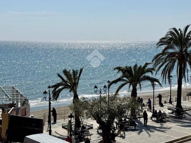 Appartamento in vendita a Alassio