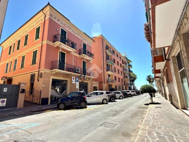 Appartamento in vendita a Alassio SV