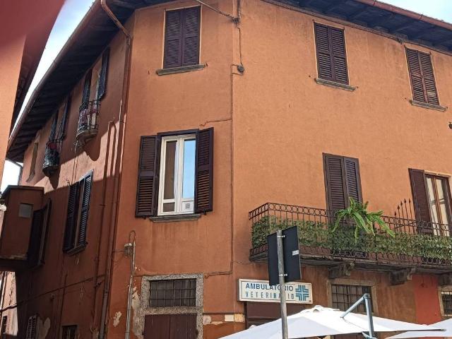 Appartamento in vendita a Albavilla CO