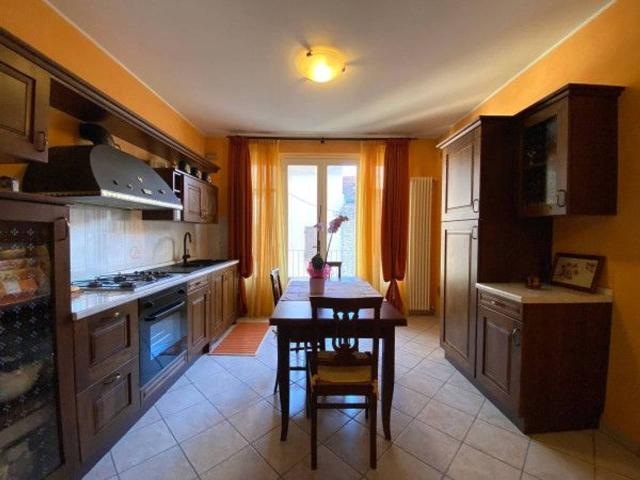 Appartamento in vendita a Alba