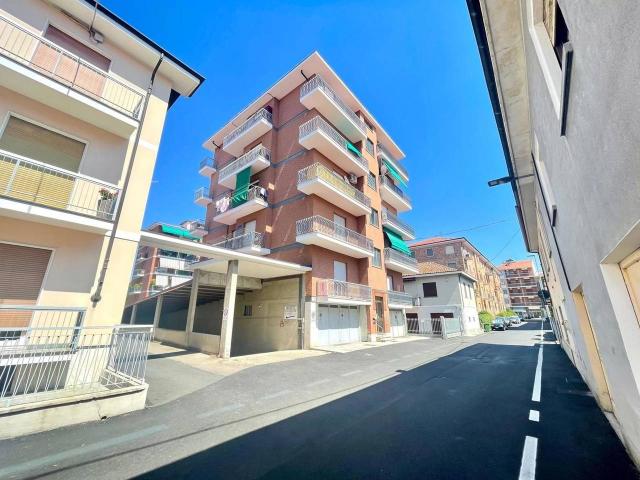 Appartamento in vendita a Alba