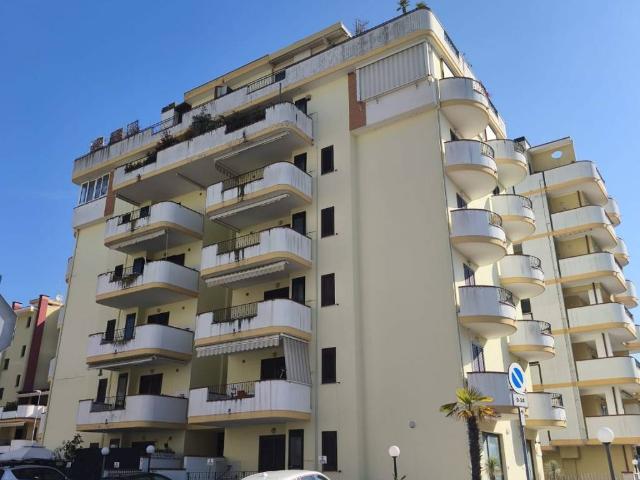 Appartamento in vendita a Alba Adriatica TE