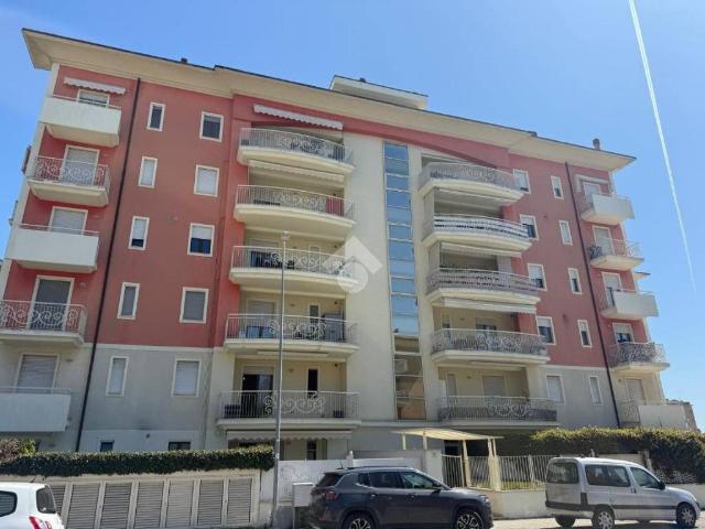Appartamento in vendita a Alba Adriatica TE