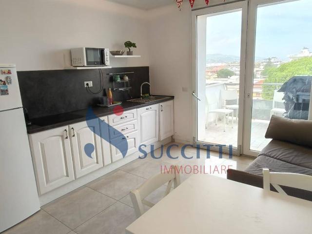 Appartamento in vendita a Alba Adriatica, Zona Mare 65m² Alba Adriatica