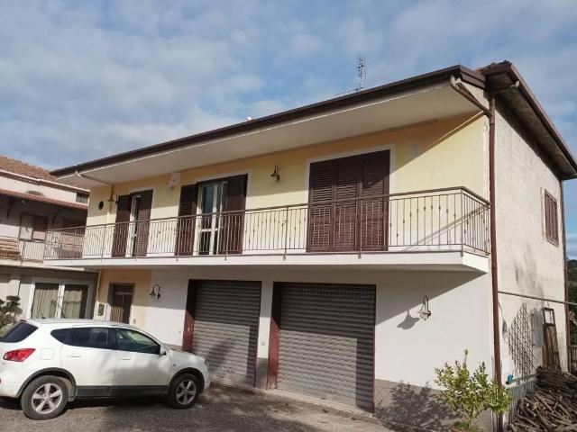 Appartamento in vendita a Albanella SA