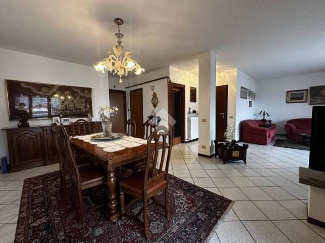 Appartamento in vendita a Albano Sant'Alessandro BG