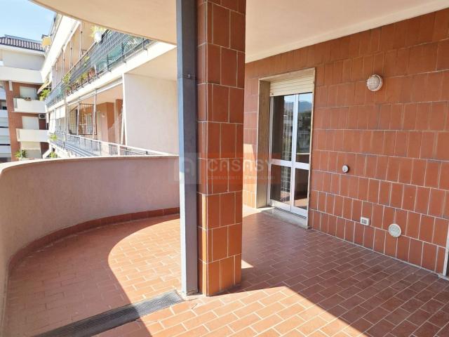 Appartamento in vendita a Albenga, Centrale