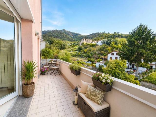 Appartamento in vendita a Albenga SV