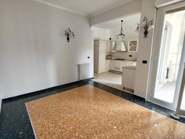 Appartamento in vendita a Albenga SV