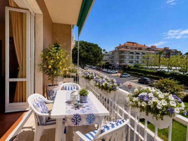 Appartamento in vendita a Albenga SV